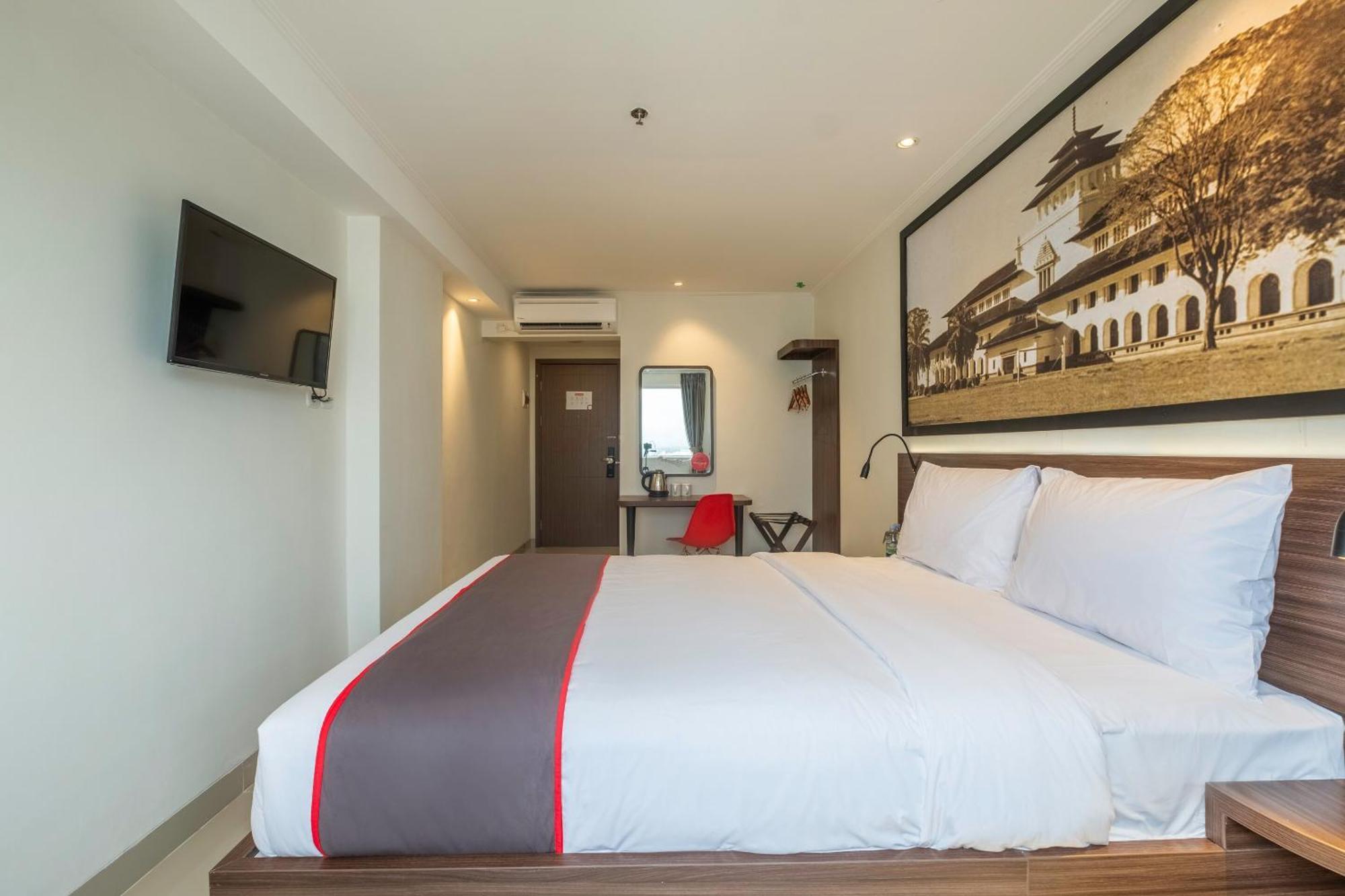 Super Oyo Collection O Hotel Pasar Baru Heritage Bandung Exteriör bild